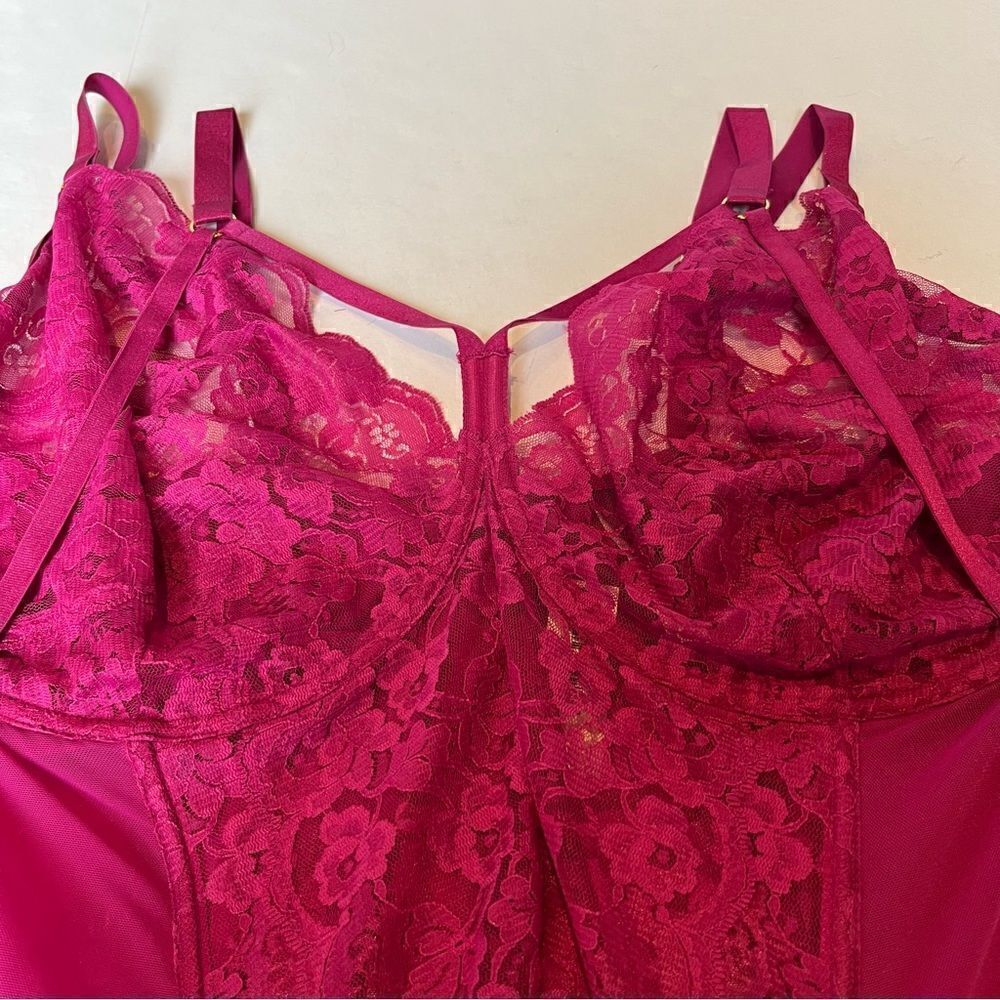 Adore Me Bustier Fuchsia Underwire Boning No padding Size 4X - Picture 4 of 9